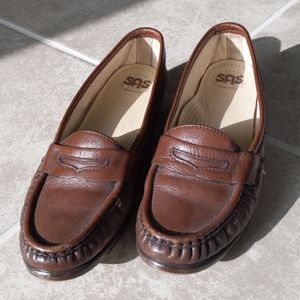 SAS TriPad Comfort Walking Leather Moc Toe Sz 7